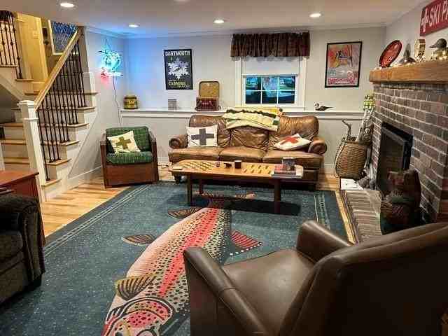 240 Bay Point Rd - Photo 6 of 13