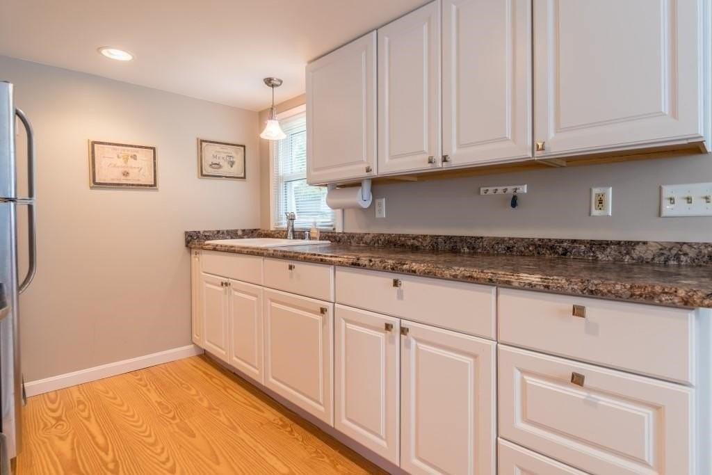 6 Willow Ln - Photo 7 of 14