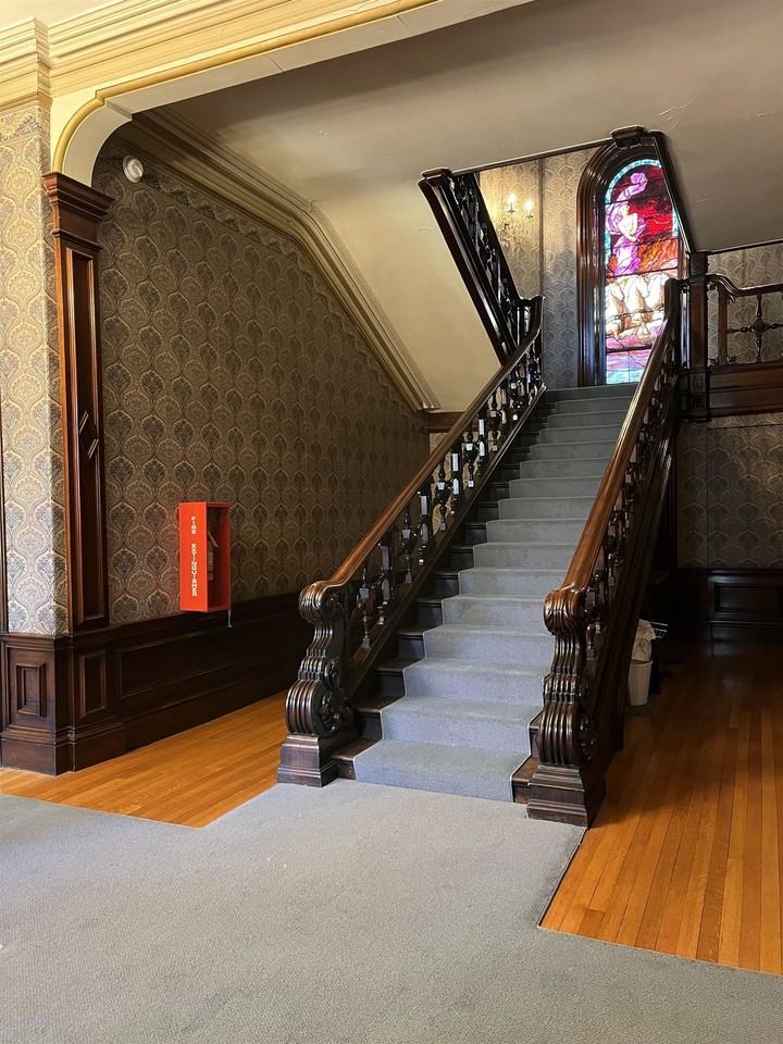 241 Middle St #11 - Photo 4 of 14