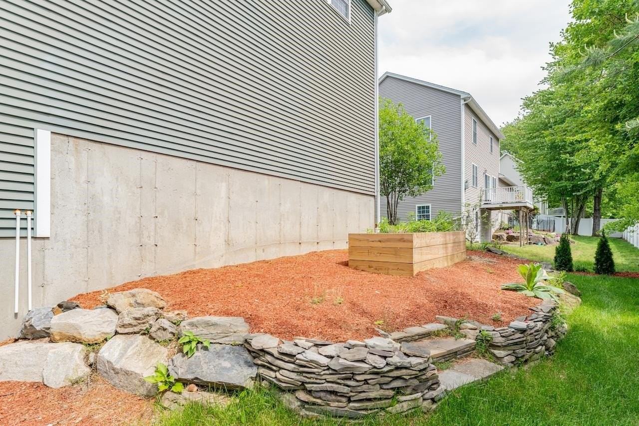 5 Lowther Pl - Photo 7 of 48