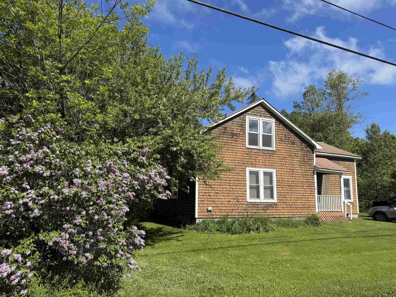 85 Creek Rd - Photo 3 of 19