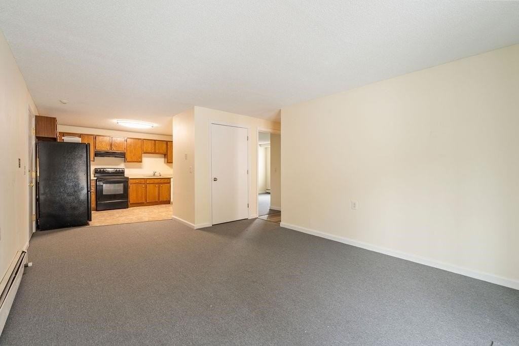 1703 White Cedar Blvd - Photo 3 of 24