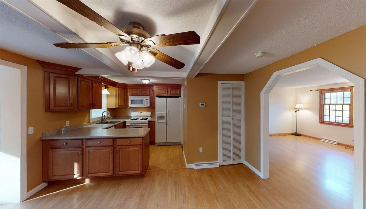 32 Sentry Way - Photo 4 of 30
