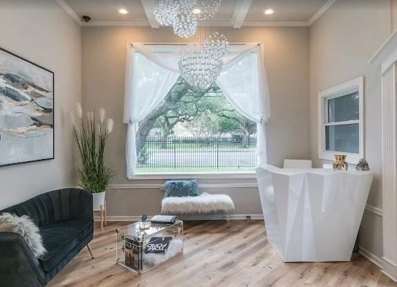 2426 Louisiana Ave - Photo 3 of 12