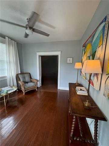 238 Orion Ave - Photo 5 of 15