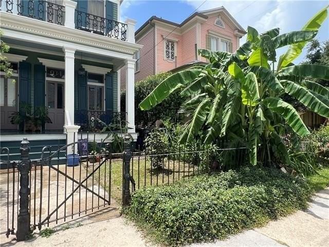 934 Philip St - Photo 3 of 17