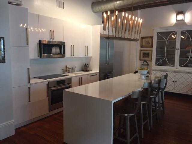 528 Baronne St #202 - Photo 3 of 12