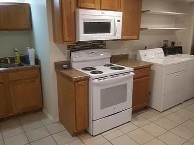 237 Saint George Ave #A - Photo 2 of 7
