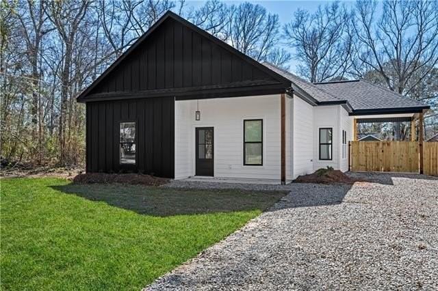 82347 Austin St - Photo 2 of 21