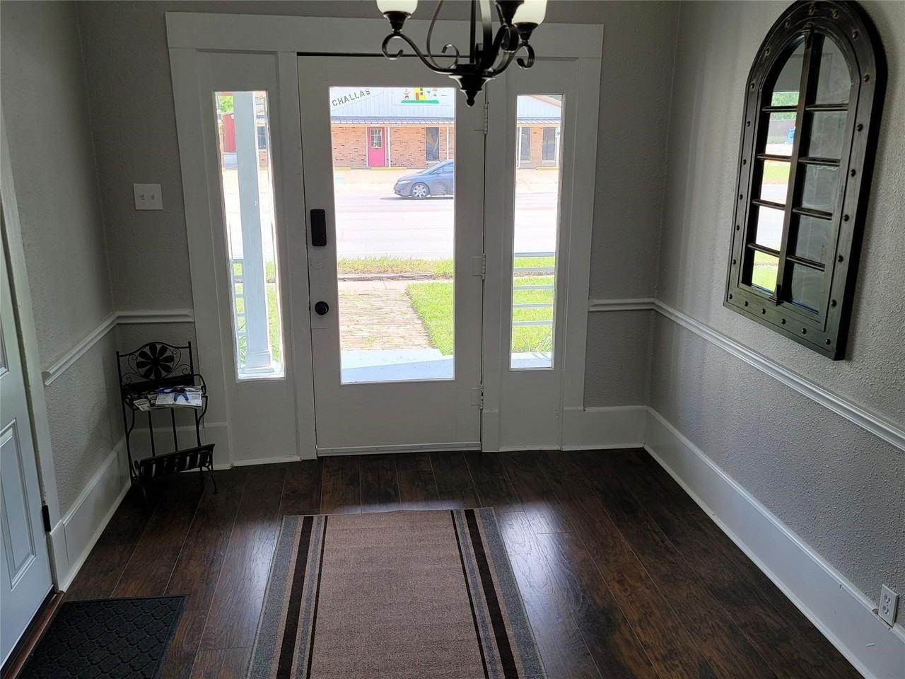 1103 E Moore Ave #1 - Photo 3 of 12