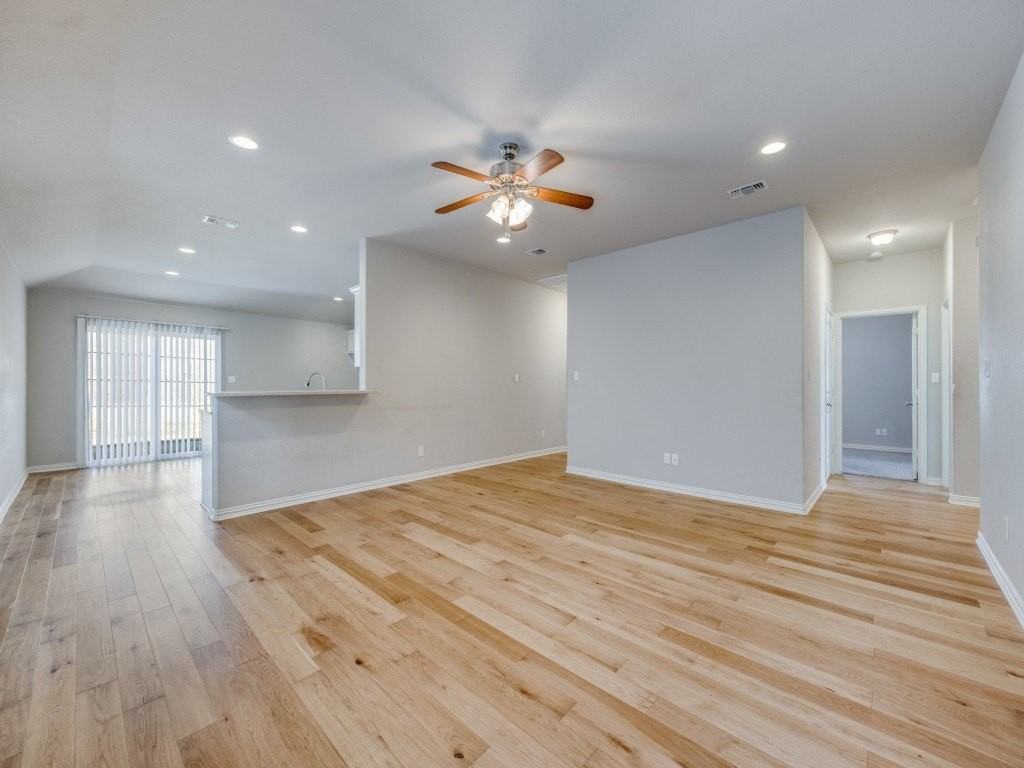 3715 Brookstone Dr - Photo 7 of 25
