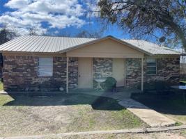 featured image of 105 Effie Ln