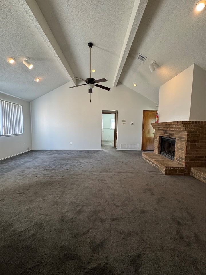5824 Emrose Ter - Photo 3 of 11