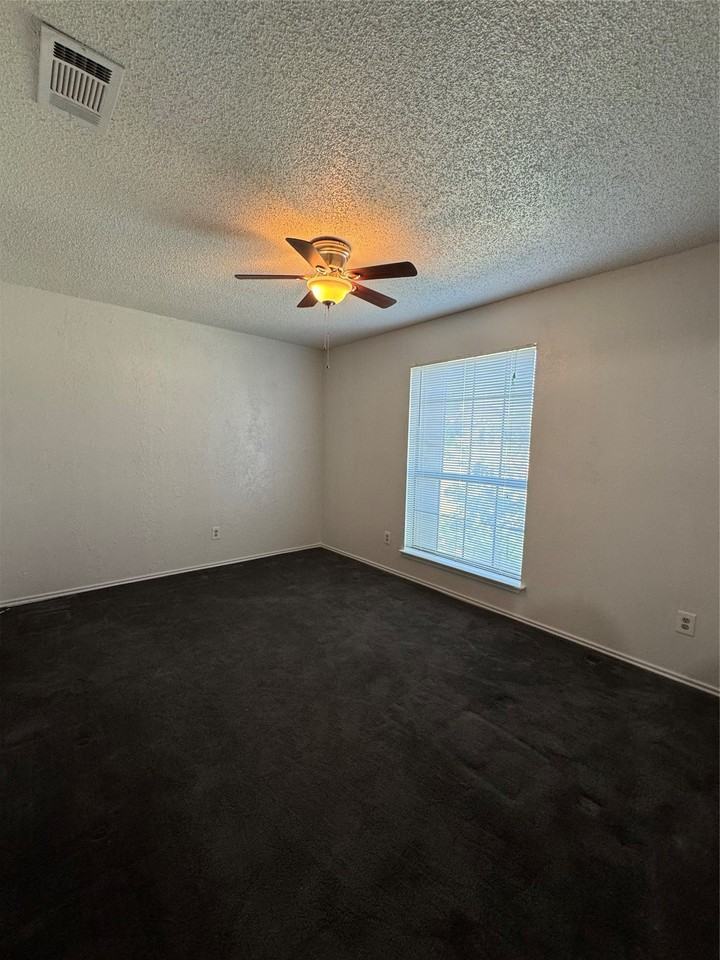 5824 Emrose Ter - Photo 7 of 11