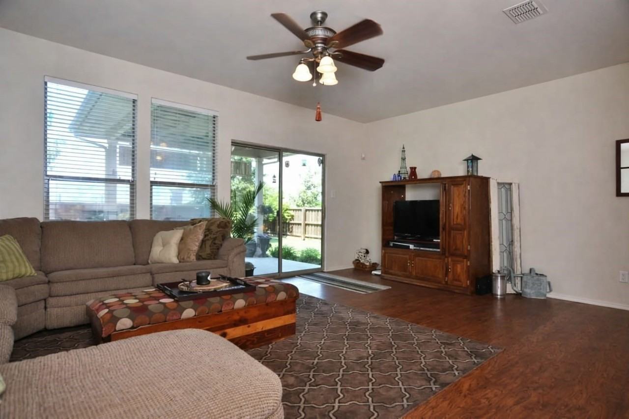 3528 Copper Ridge Dr - Photo 5 of 17