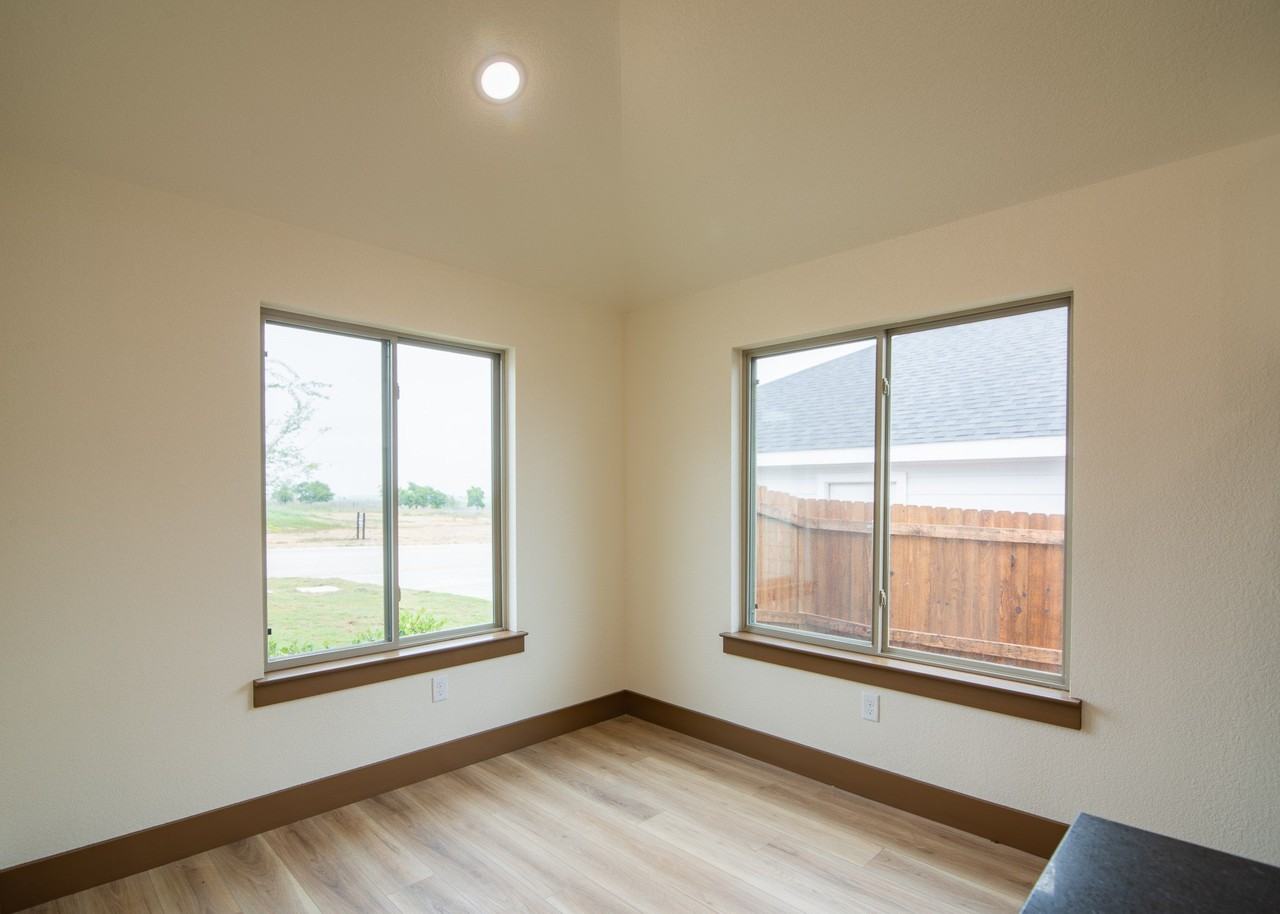13561 Bonanza Cir - Photo 4 of 22