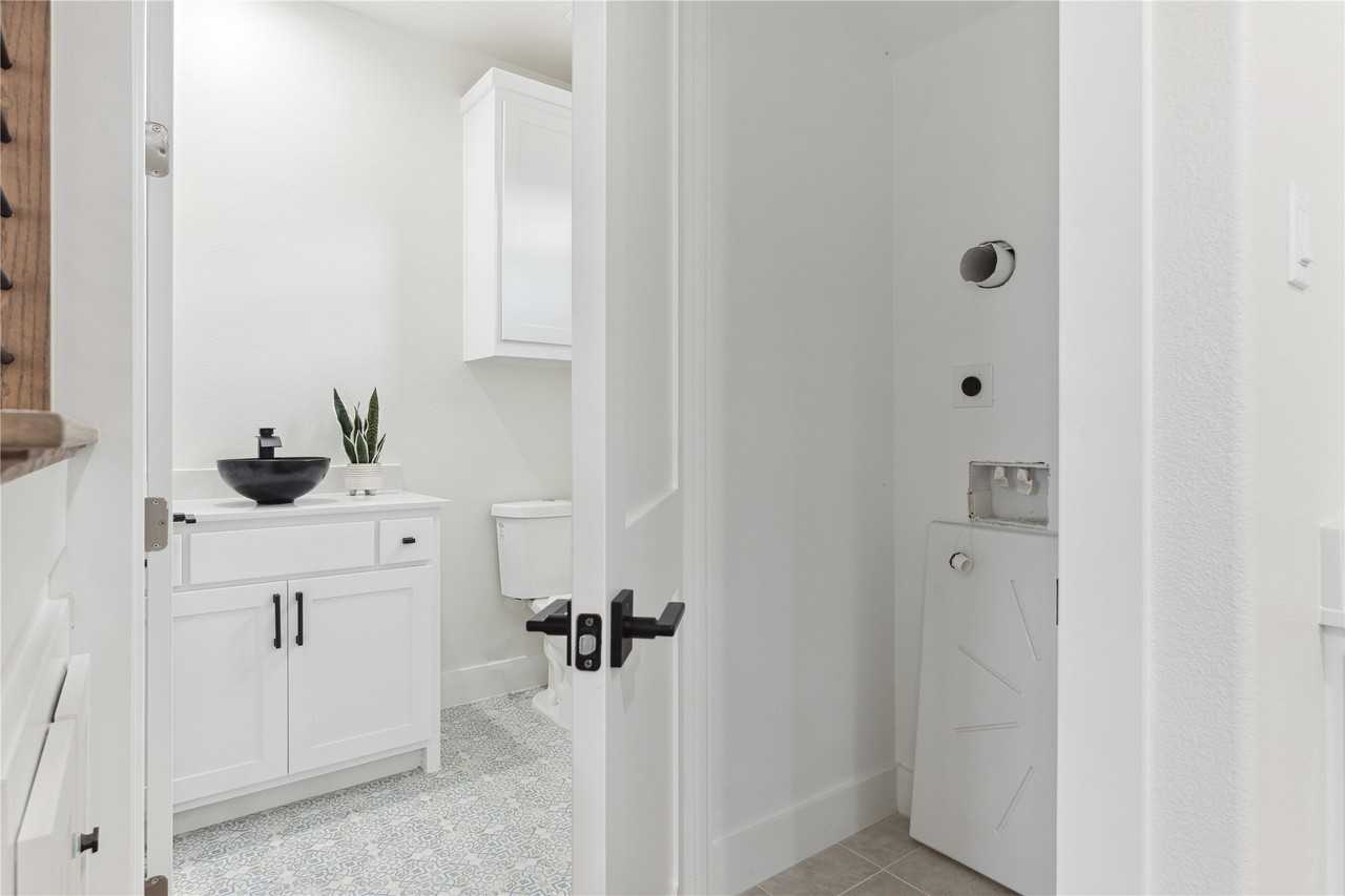 3230 Elihu St #5 - Photo 5 of 17