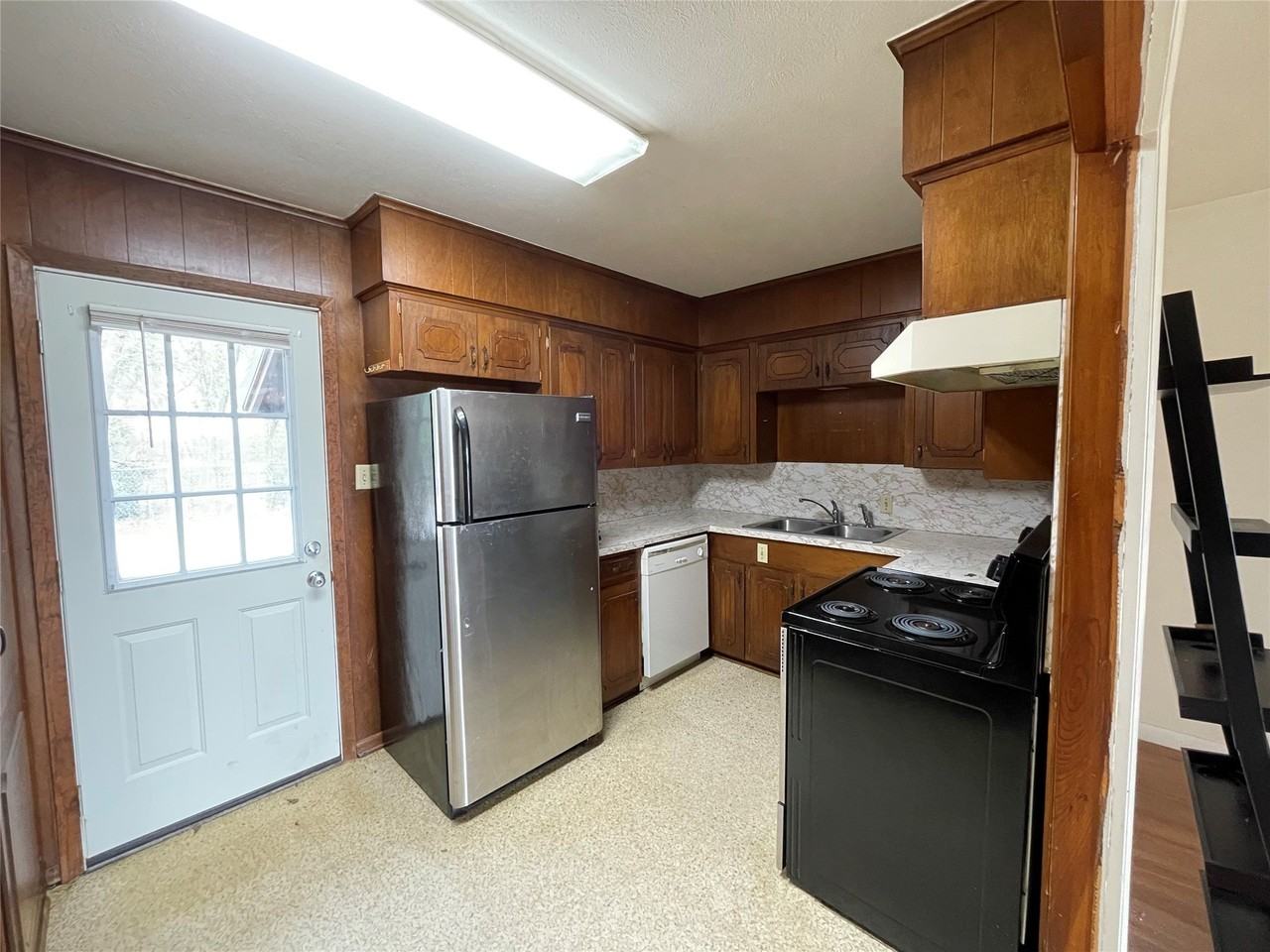 409 Royal St #5 - Photo 5 of 10