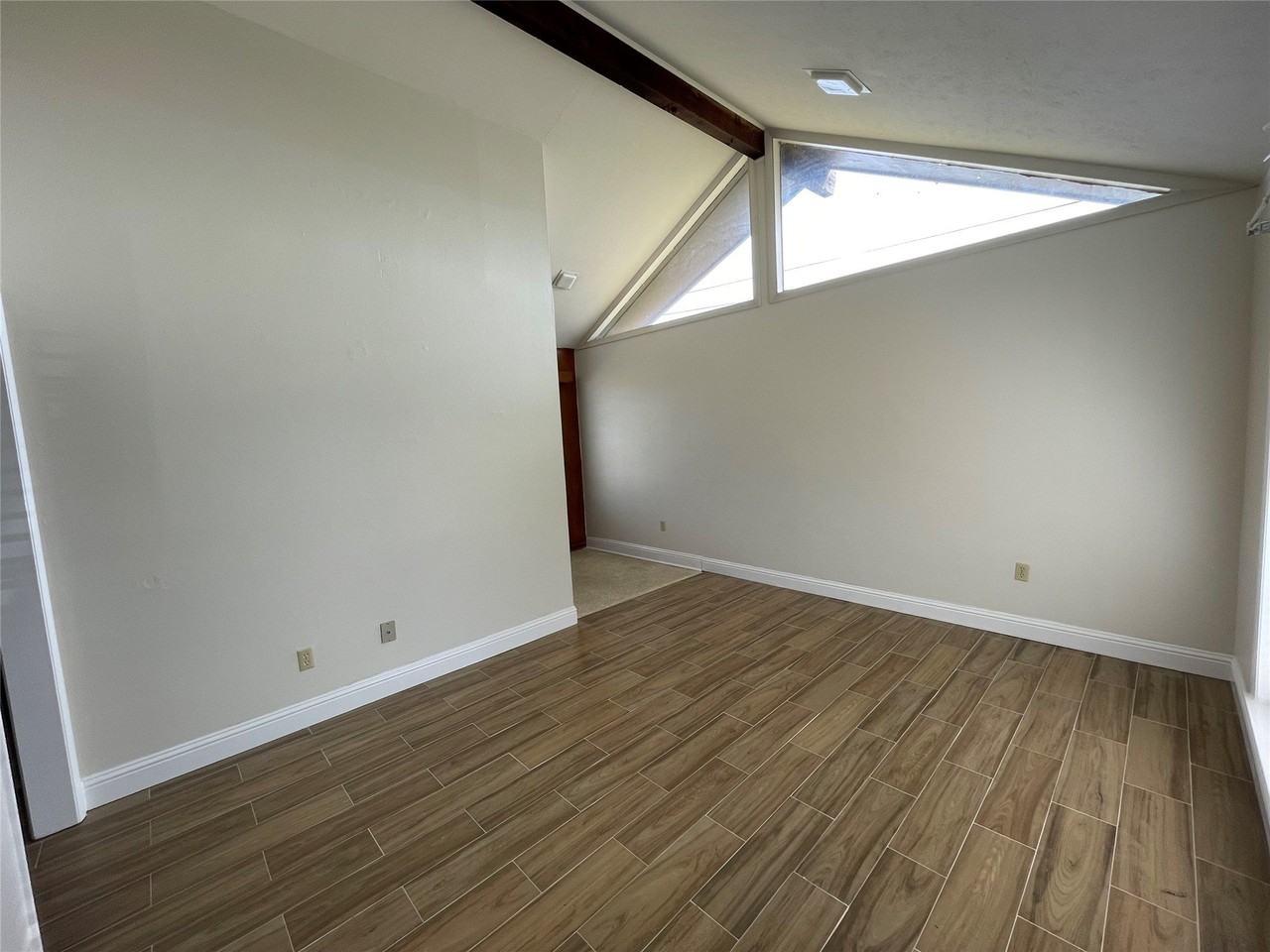 409 Royal St #5 - Photo 7 of 10