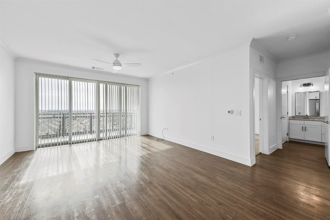 3517 Windhaven Pkwy #1507 - Photo 3 of 21