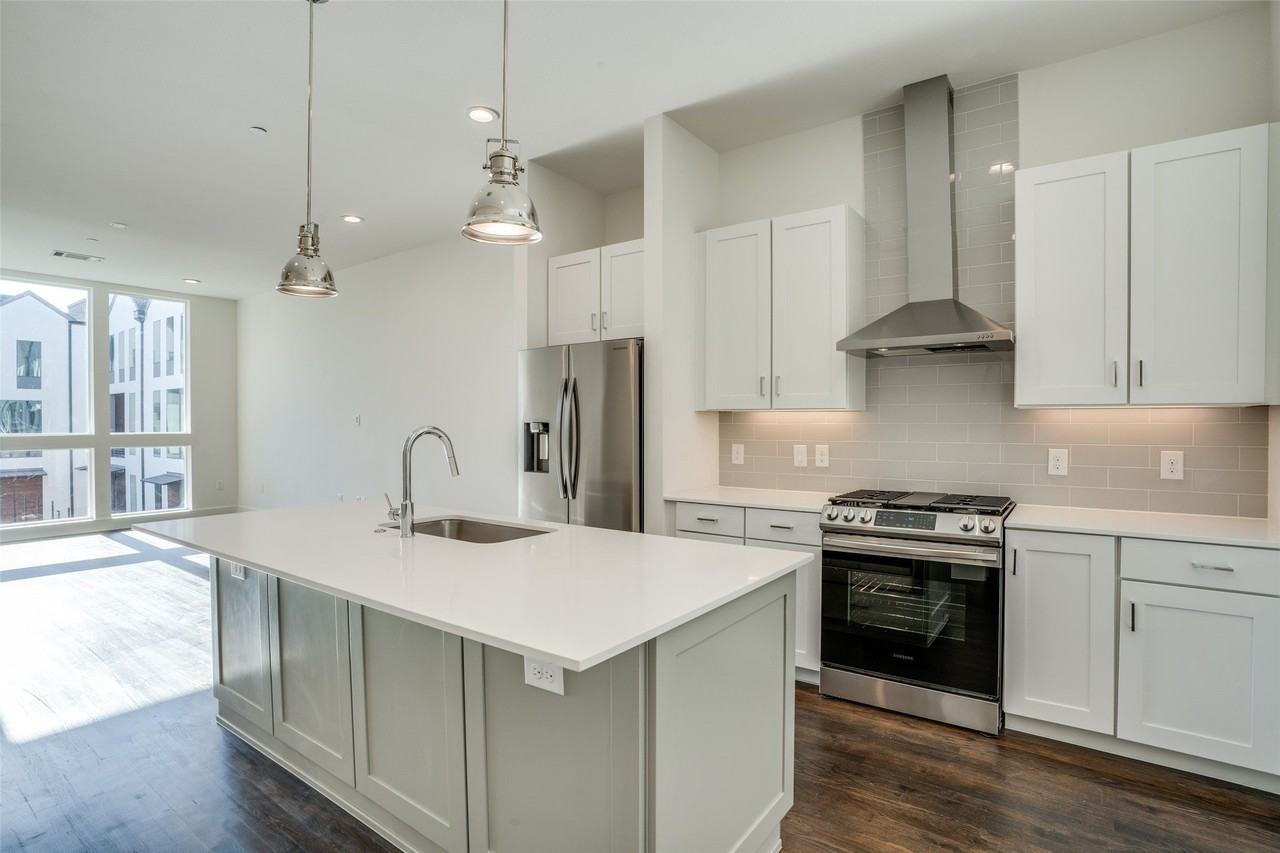 2128 Ashby St #704 - Photo 5 of 27