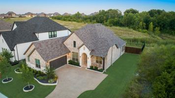 featured image of 611 Windy Ridge Ln