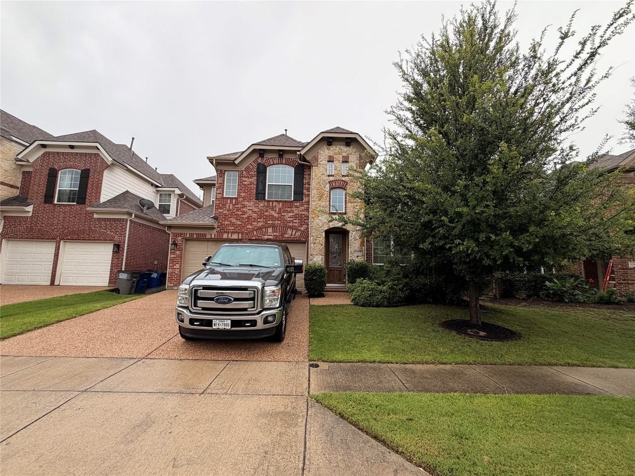 14112 Sparrow Hill Dr - Photo 3 of 27