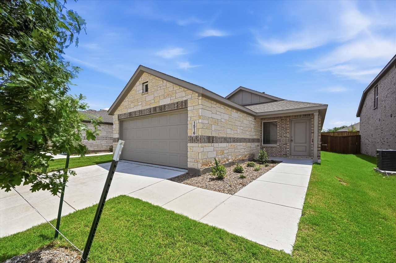 1516 Prince Rd - Photo 4 of 28