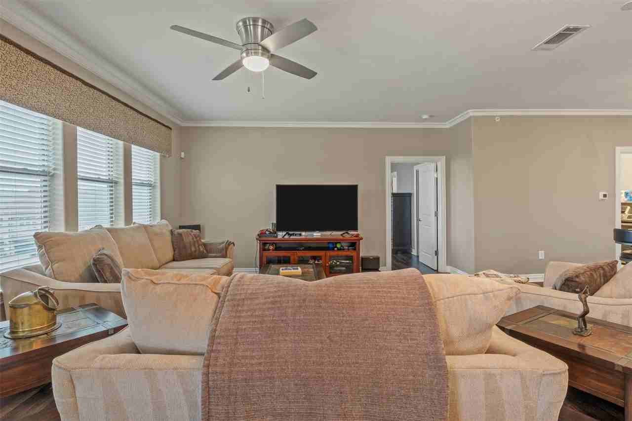 2500 King Arthur Blvd #309 - Photo 5 of 24
