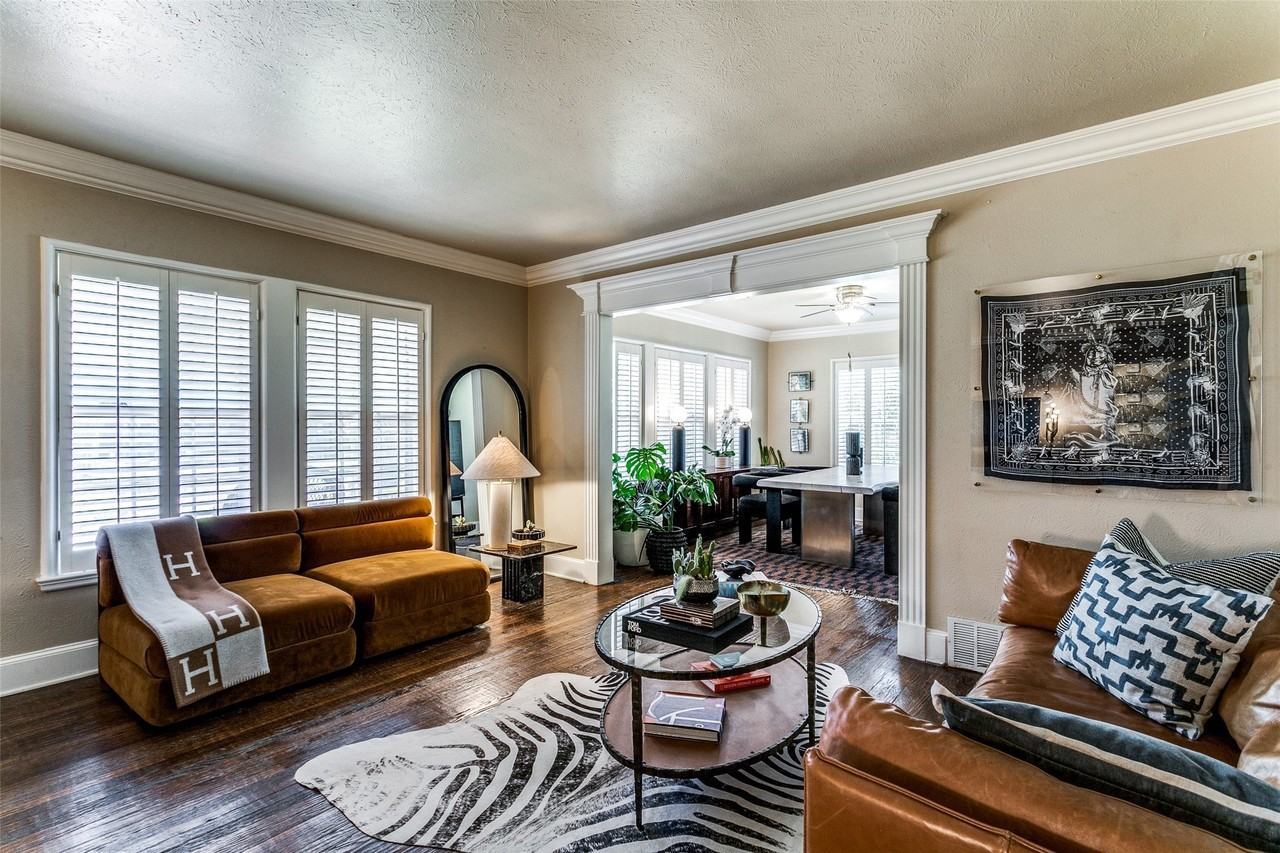 4558 Roland Ave #B - Photo 5 of 12