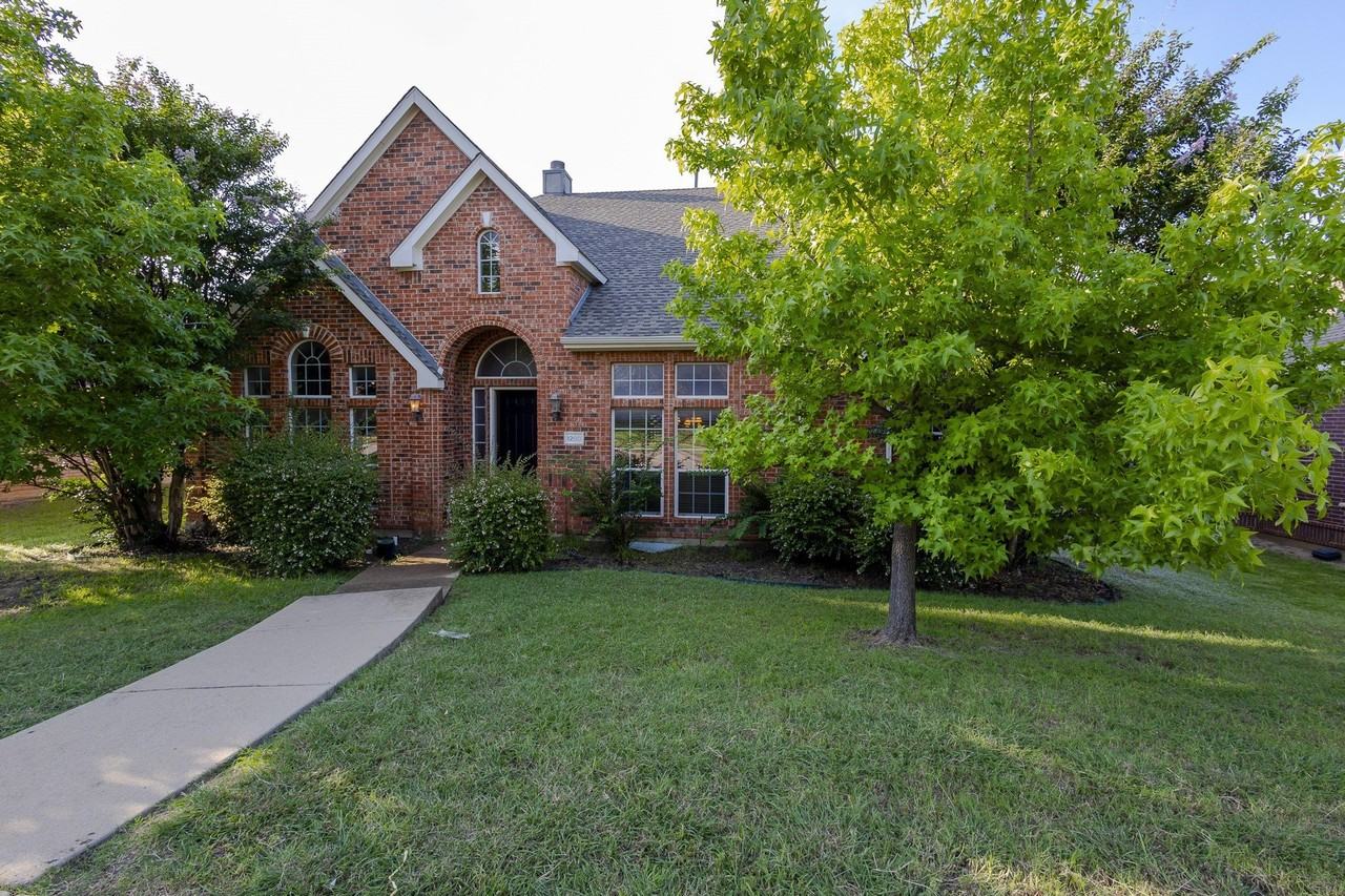 1200 Talley Ln - Photo 2 of 40