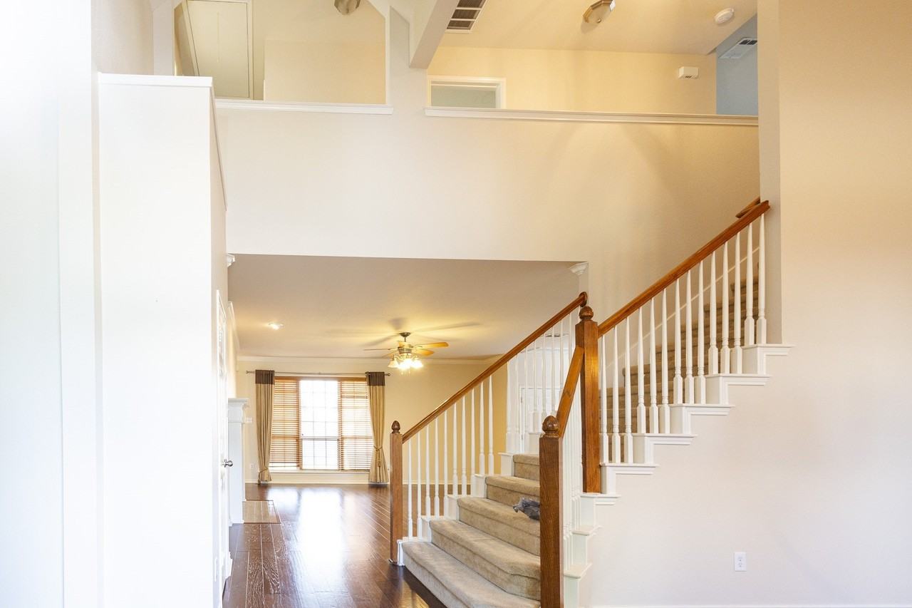 1200 Talley Ln - Photo 7 of 40