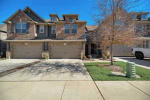 featured image of 916 Brookville Ct