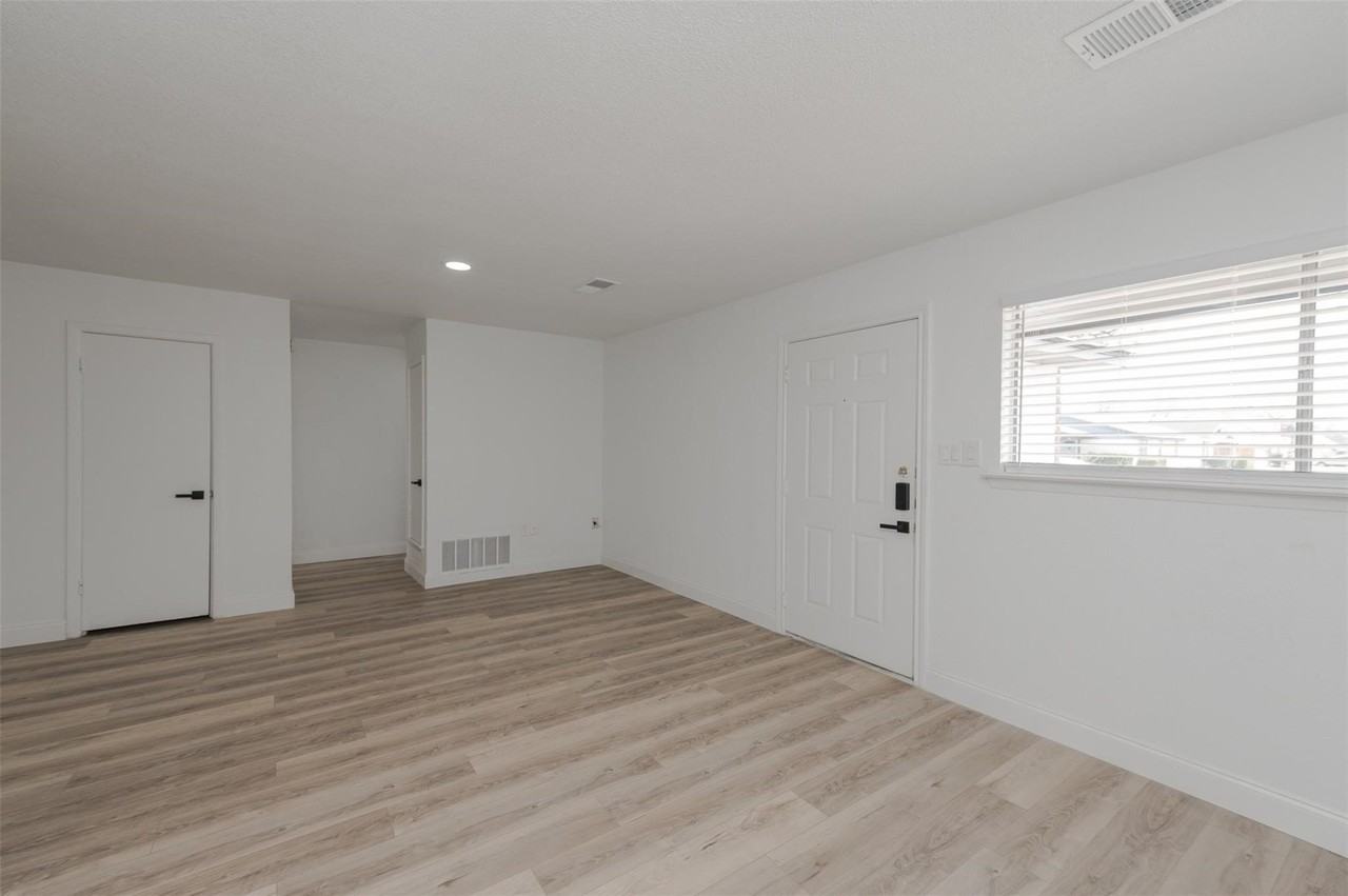 713 Sun Valley Dr - Photo 7 of 19