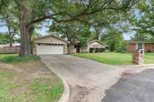 105 Wisteria Ct - Photo 1 of 1