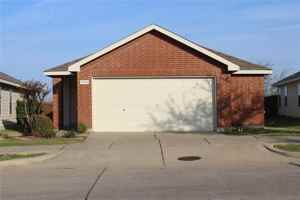 featured image of 1999 Kickapoo Trl