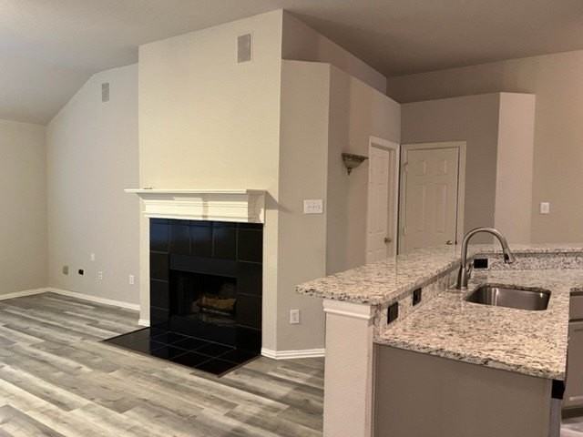 3803 Rose Ct - Photo 4 of 25