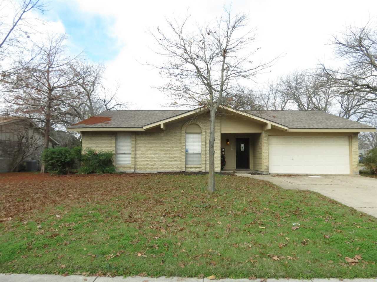 1234 Briarcove Dr