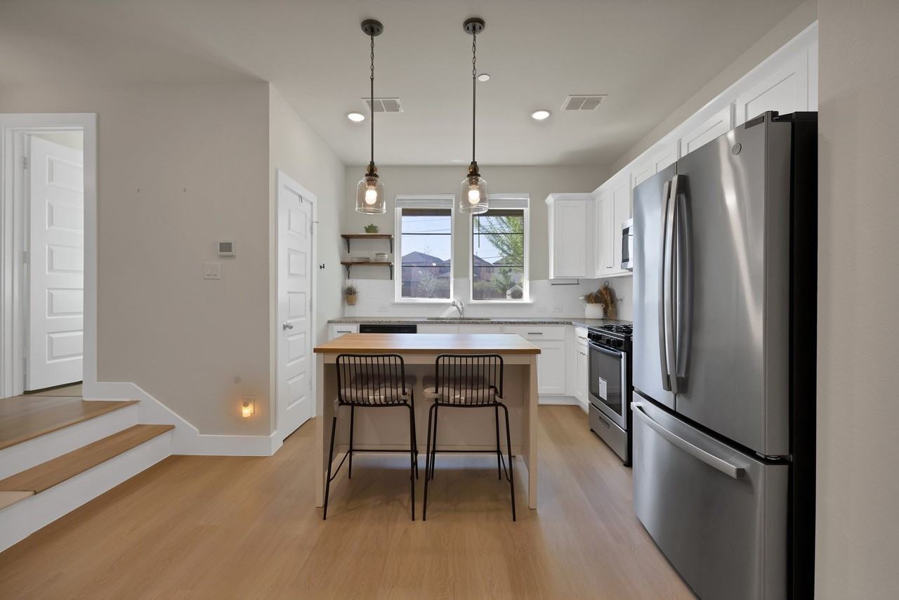 7608 Resting Mews - Photo 4 of 16