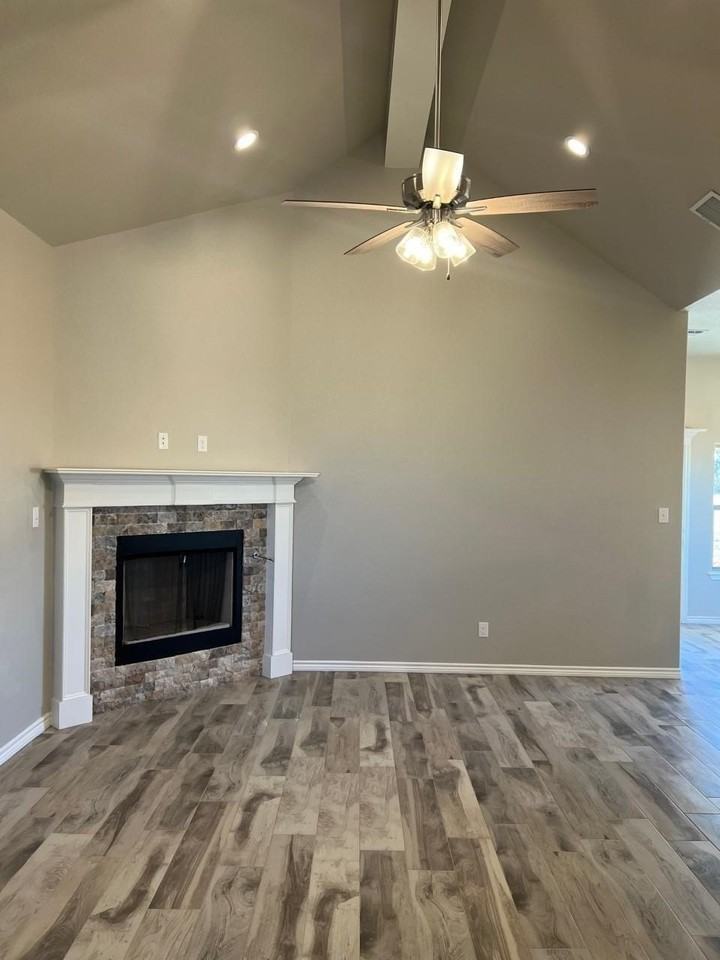 1125 Wild Rose Dr - Photo 6 of 21