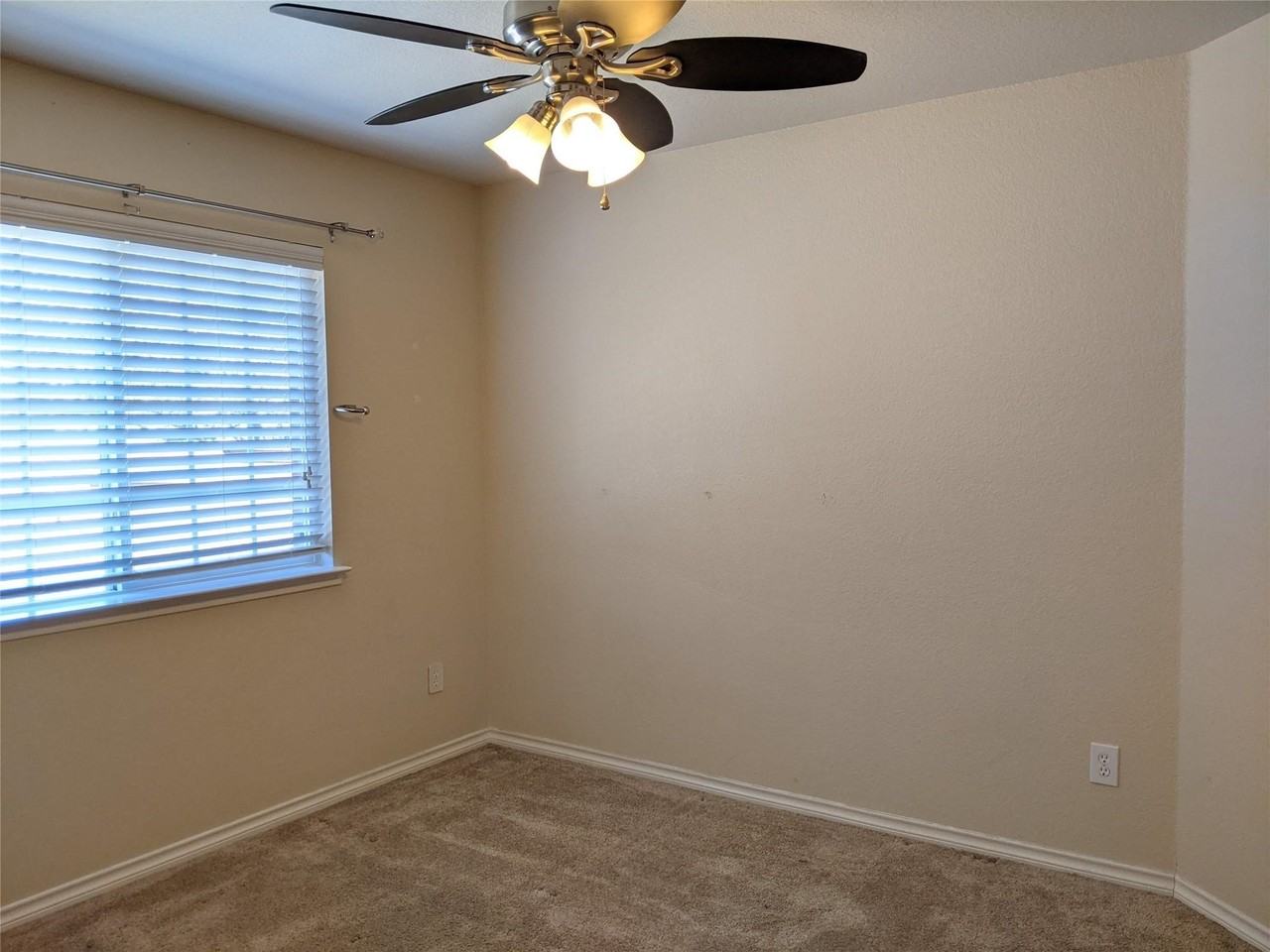 8620 Boulder River Trl - Photo 7 of 13
