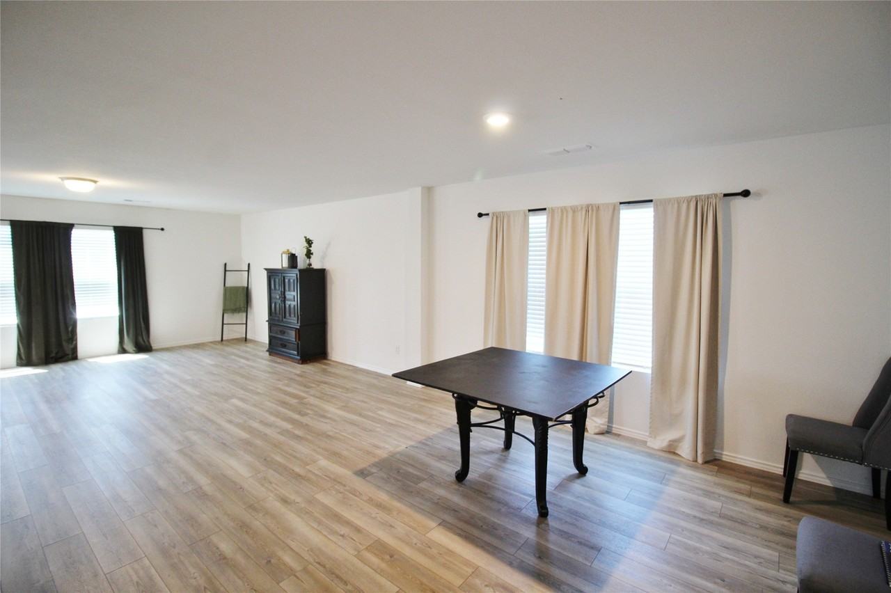1229 Autumn Mist Ln - Photo 2 of 32
