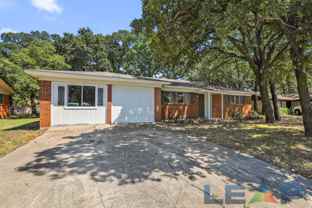 1917 Jacqueline Dr - Photo 1 of 1