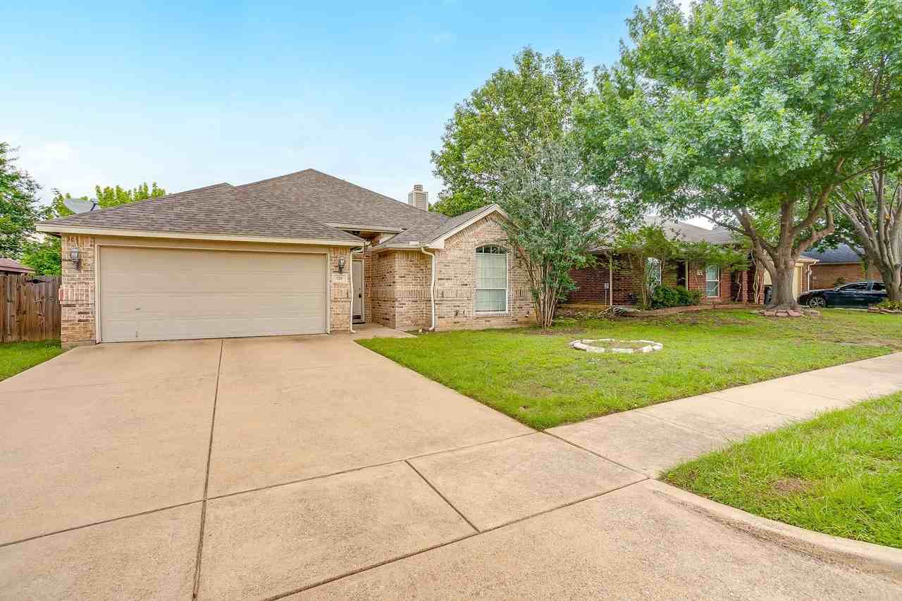 129 Hirth Dr - Photo 2 of 23