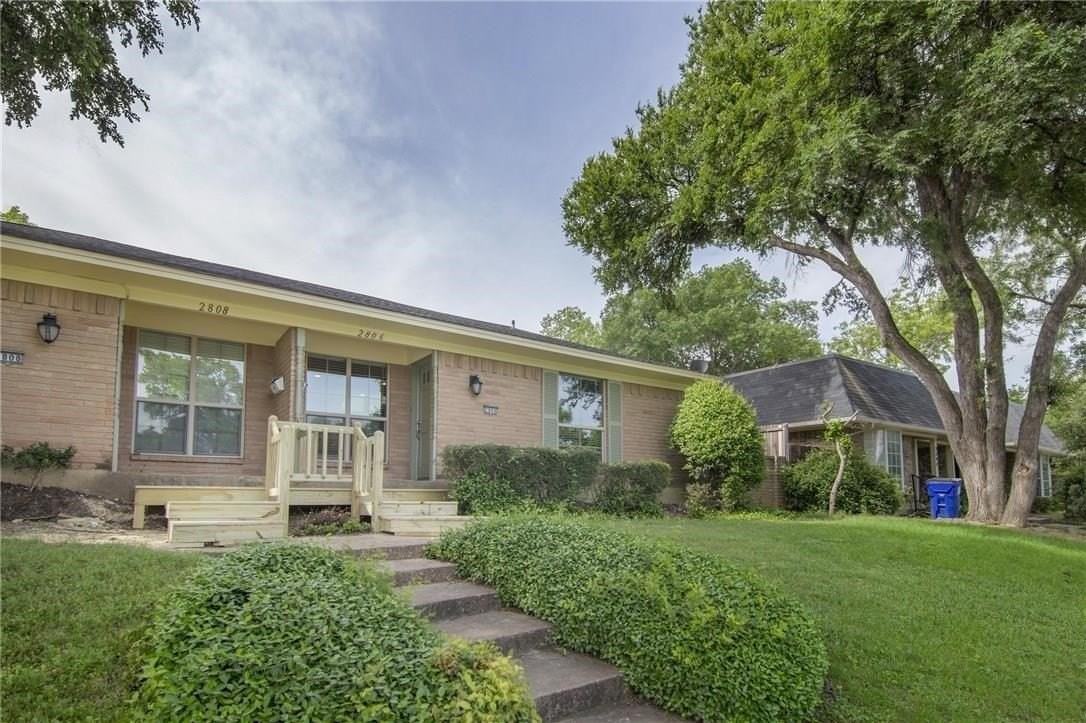 2808 Golfing Green Dr