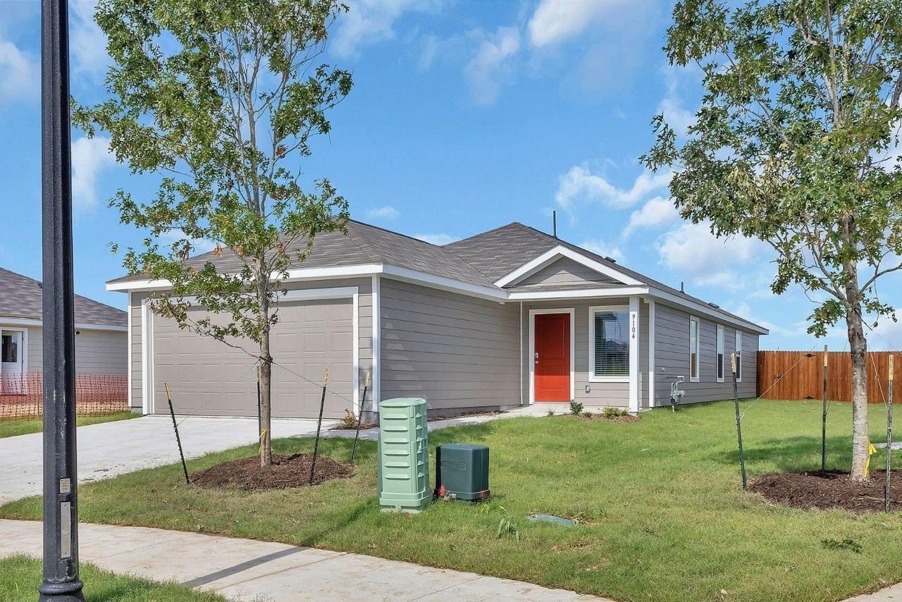 9104 Grackle Pl - Photo 2 of 26