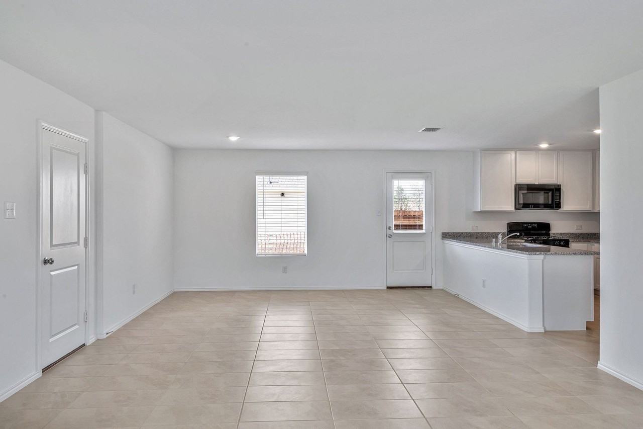9104 Grackle Pl - Photo 5 of 26