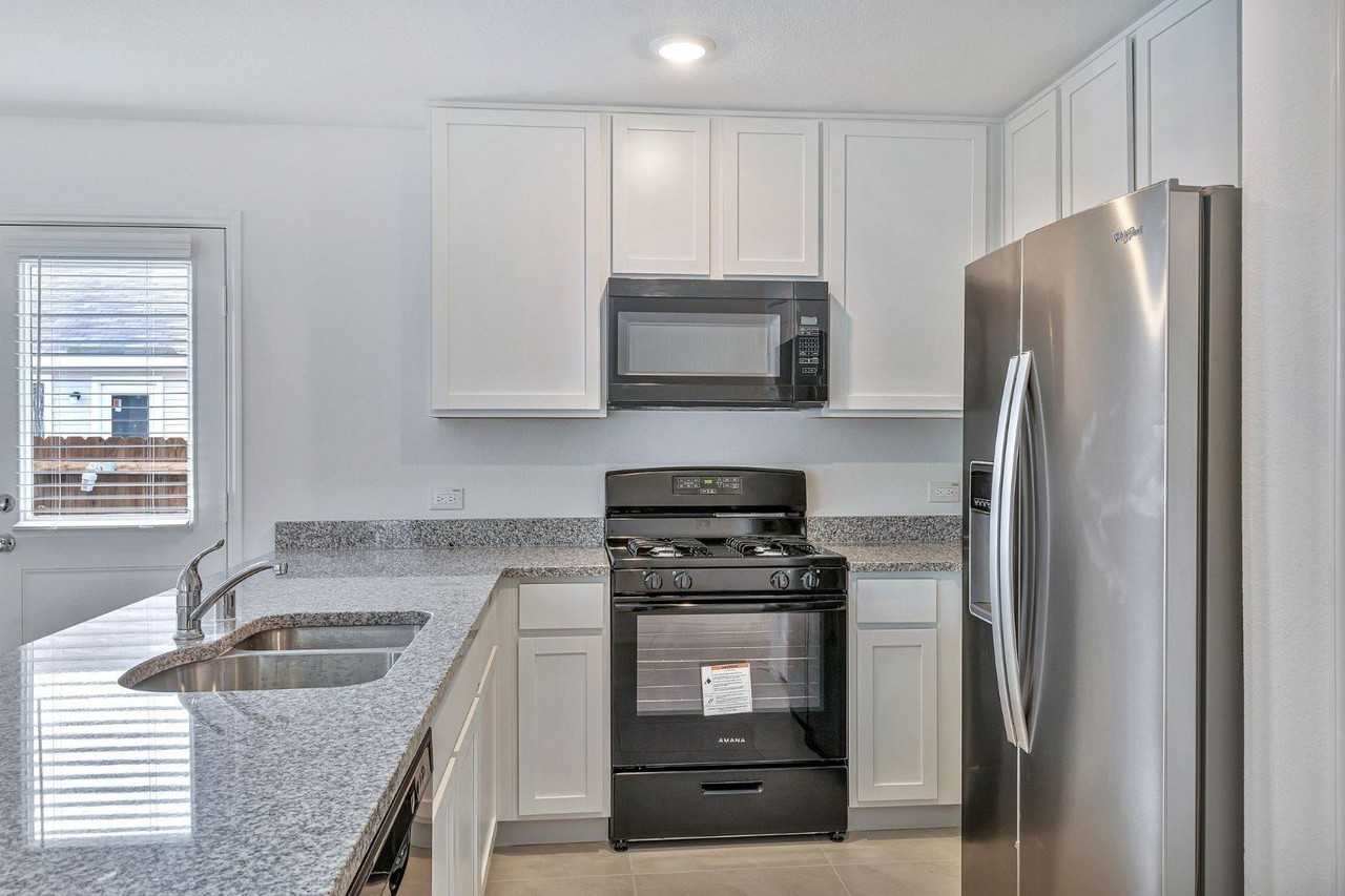 9104 Grackle Pl - Photo 6 of 26