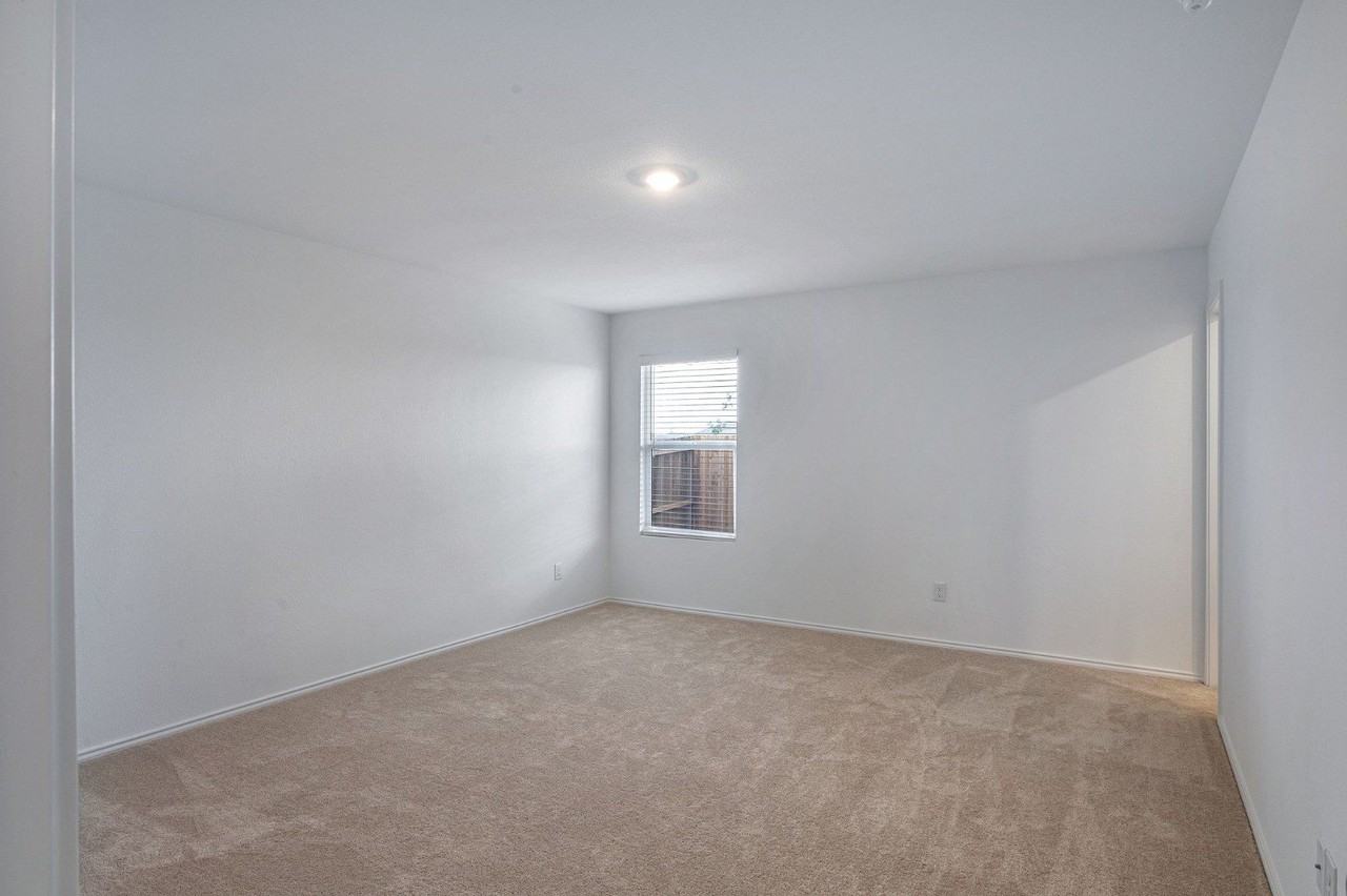 9104 Grackle Pl - Photo 7 of 26