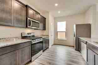 833 Serena Dr - Photo 1 of 1